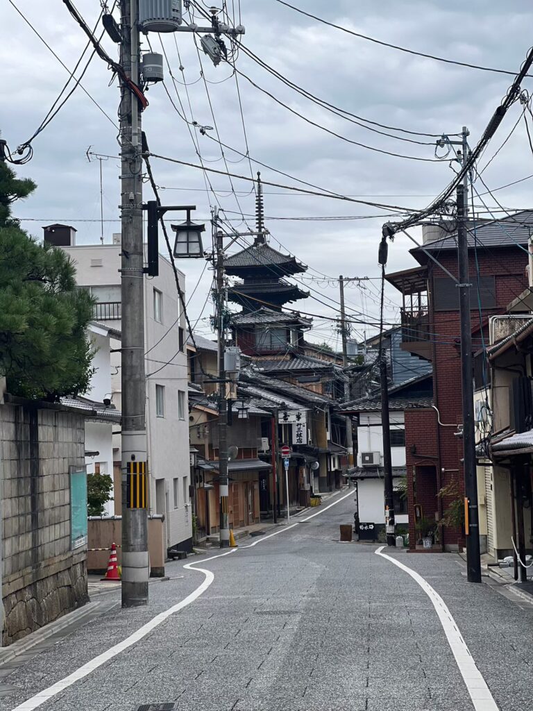京都　街並み　散歩道